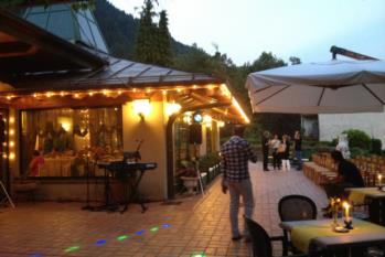 piano bar in terrazza hotel gardel 