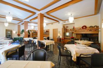 sala caminetto hotel gardel 